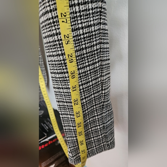 Eileen Fisher Wool Blend Houndstooth Ankle Trousers - Picture 7 of 8